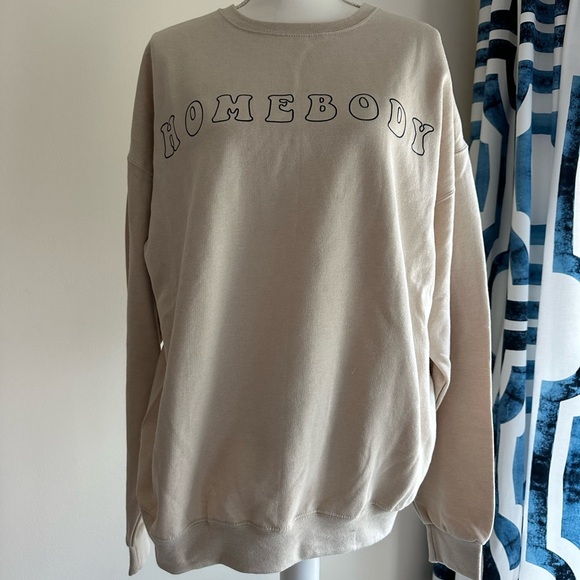 Custom sweatshirt, HOMEBODY, size xl, brand jerseys - Picture 1 of 4